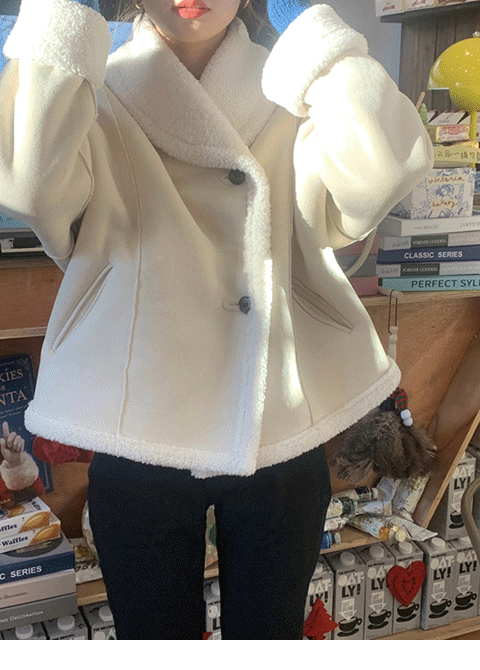 온유 루즈핏 양털 무스탕 자켓